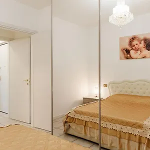 Afrodite Apartment Desenzano del Garda