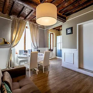 florentine-experience-in-santa-croce.it-tuscanyhotel.com/
